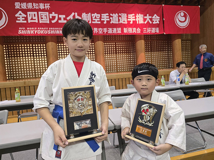 第25回全四国ウェイト制空手道選手権大会入賞者